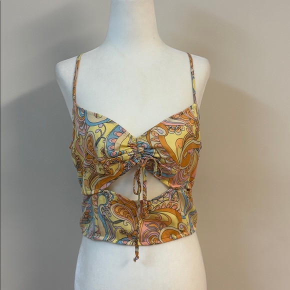 ❤️BNWOT American Eagle Outfitters Yellow Paisley Crop Top/bustier size M - Picture 2 of 5